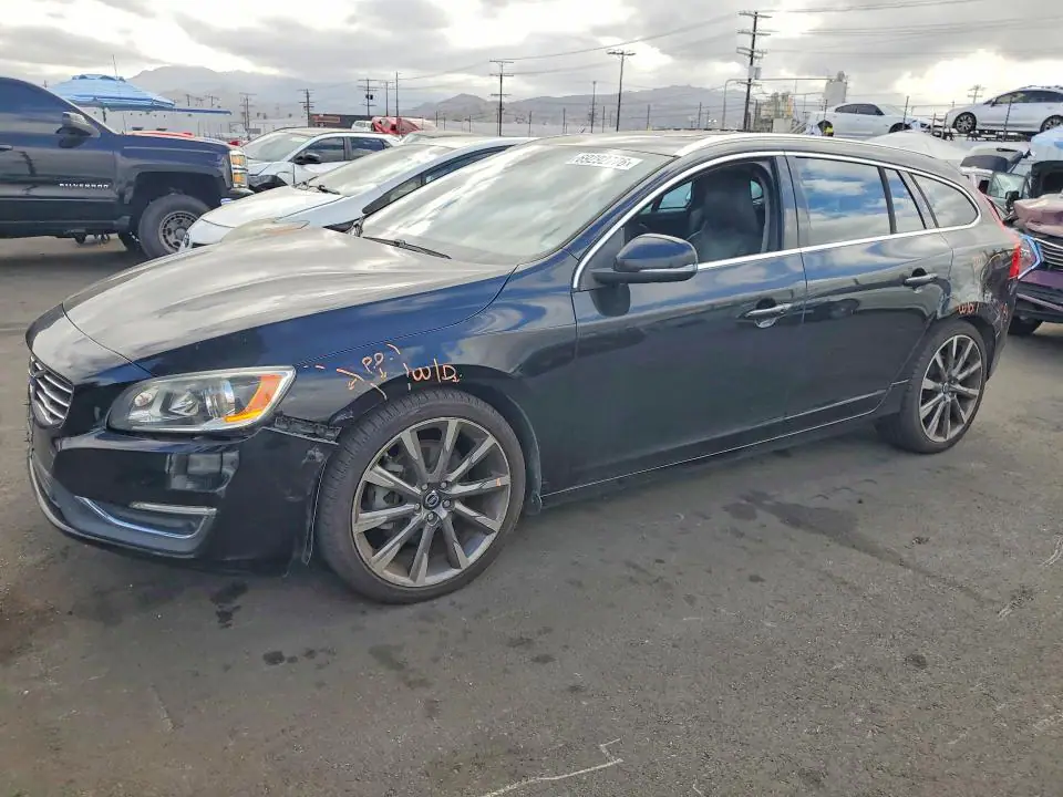 YV140MEK2F1242384 Volvo V60 2015 — повреждение Передняя часть, фото до ремонта