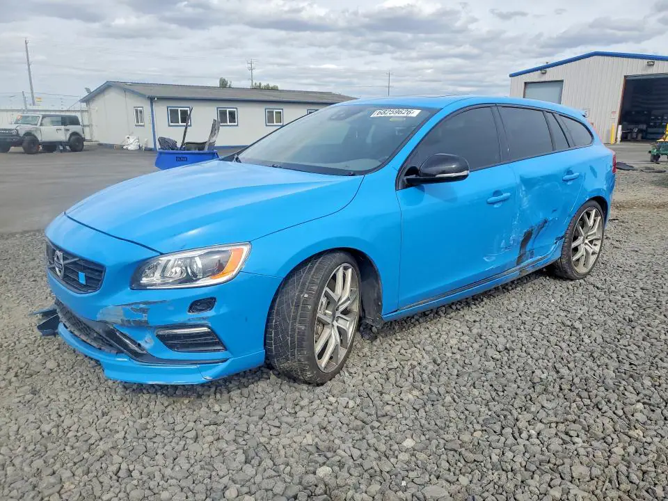 YV1A92SW2G1290120 Volvo V60 2016 — повреждение Передняя часть, фото до ремонта