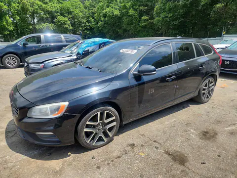 YV140MELXJ2389290 — 2018 Volvo V60, Механические повреждения (Mechanical), фото до ремонта