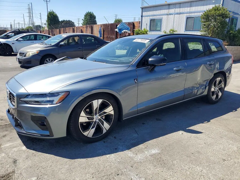 2020 Volvo V60 VIN YV1102EM3L2374567 фото 1