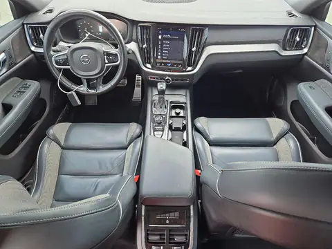 YV1102EM9M2437317 — 2021 Volvo V60, фото 8 с аукциона Copart, Подтопление
