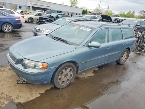 YV1SW53D921221638 — 2002 Volvo V70, Повреждения со всех сторон (All Over), фото до ремонта
