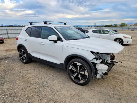 2019 Volvo XC40 VIN YV4162UK5K2139538 фото 4