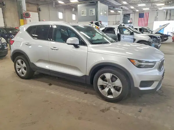 2019 VOLVO XC40 VIN YV4162UK9K2126517 фото 4