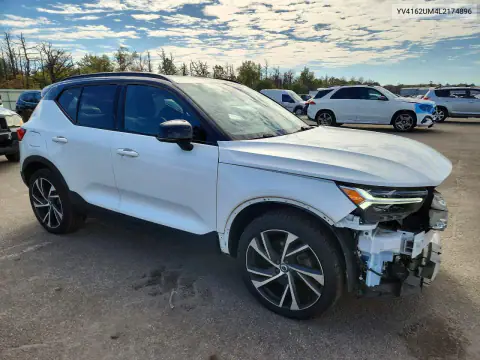 YV4162UM4L2174896 — 2020 Volvo XC40, фото 4 с аукциона Copart 16.10.2026, Передняя часть