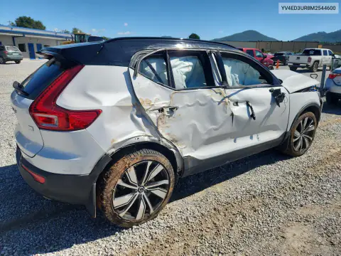 YV4ED3UR8M2544600 — 2021 Volvo XC40, фото 3 с аукциона Copart, Боковая часть