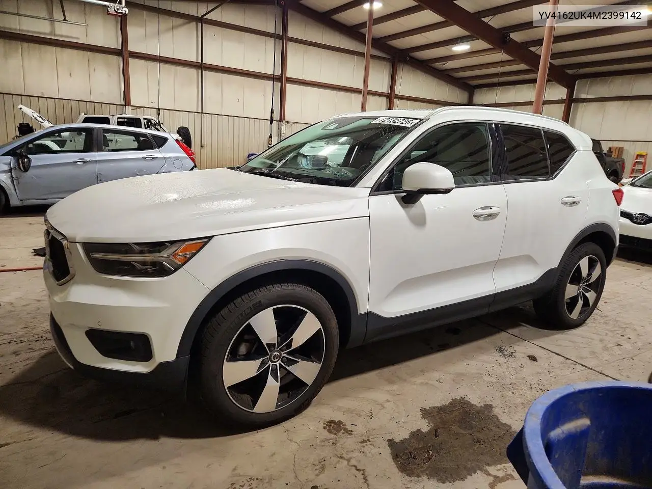 2021 Volvo Xc40 T5 Momentum VIN YV4162UK4M2399142 фото 1