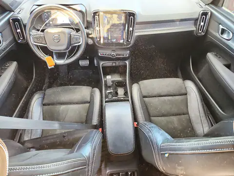 YV4162UM1M2414472 — 2021 Volvo XC40, фото 8 с аукциона Copart, Передняя часть