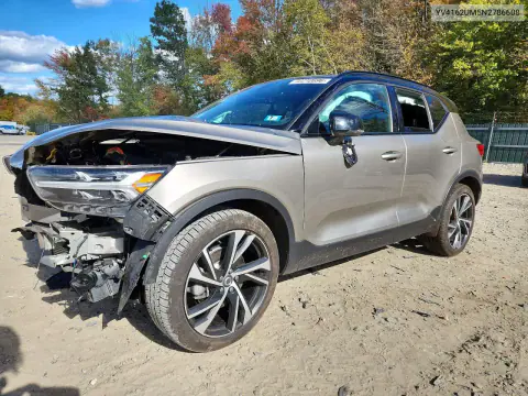 YV4162UM5N2786608 — 2022 Volvo XC40, Передняя часть, фото до ремонта