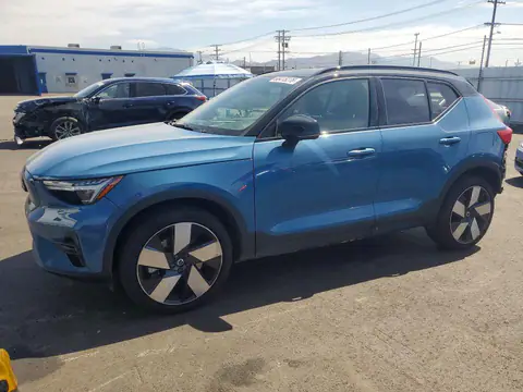 YV4ER3XM3R2309837 — 2024 Volvo XC40, Задняя часть (Rear End), фото до ремонта