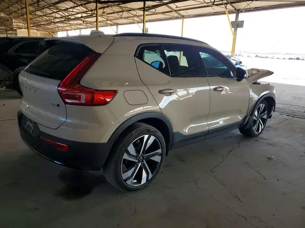 2025 VOLVO XC40 VIN YV4L12UC7S2457659 фото 3