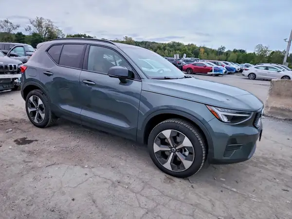 YV4L12UJ5T2818693 — 2026 Volvo XC40, фото 4 с аукциона Copart 01.10.2026, Подтопление
