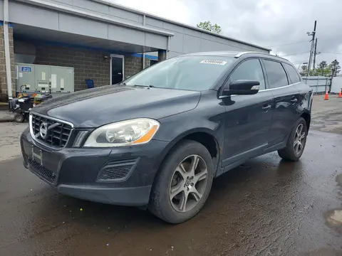 YV4902DZ2C2313651 — 2012 Volvo XC60, Задняя часть (Rear End), фото до ремонта