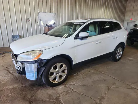 YV4952DL8C2305793 — 2012 Volvo XC60, Передняя часть (Front End), фото до ремонта