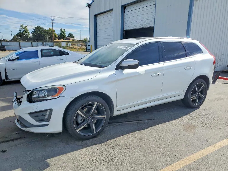 2014 Volvo XC60 VIN YV4902DZ0E2555714 фото 1