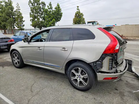 2014 Volvo XC60 VIN YV4902DZ8E2510259 фото 2