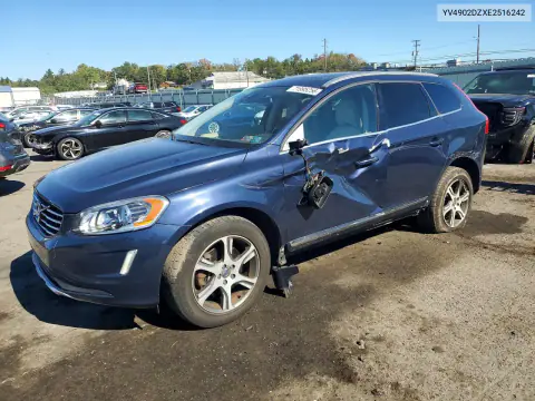 YV4902DZXE2516242 — 2014 Volvo XC60, Сторона, фото до ремонта