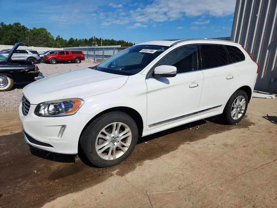 2015 VOLVO XC60 VIN YV4612RK5F2643137 фото 1