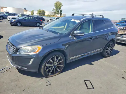 YV449MDM8F2746041 — 2015 Volvo XC60, Задняя часть (Rear End), фото до ремонта