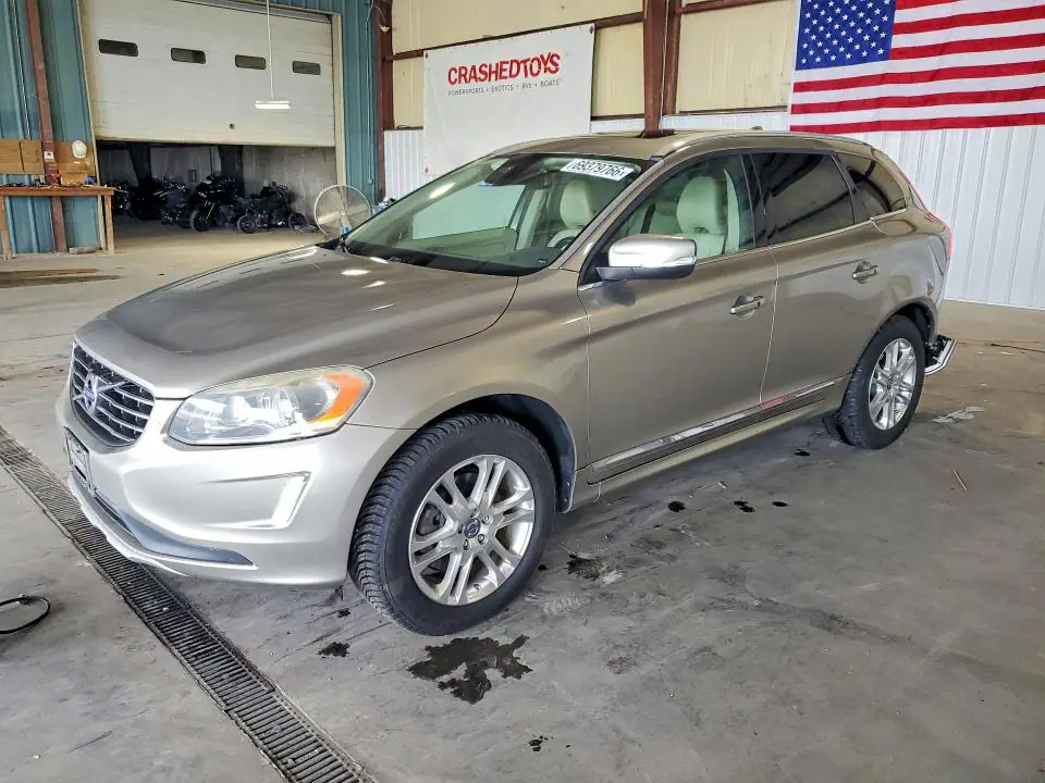 YV440MDD8F2592862 Volvo XC60 2015 — повреждение Задняя часть, фото до ремонта