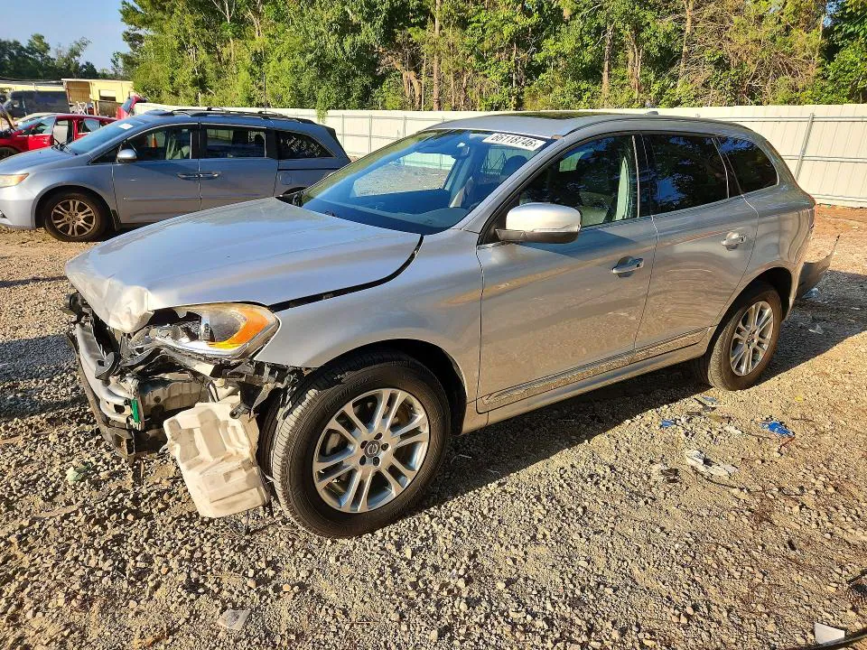 2016 VOLVO XC60 VIN YV4612RK6G2852839 фото 1