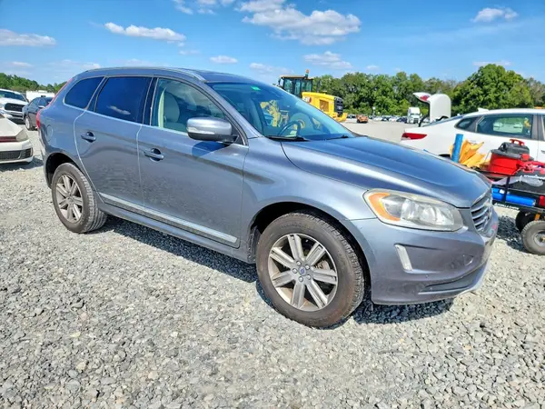 YV440MDK5G2835849 — 2016 Volvo XC60, фото 4 с аукциона Copart, Мелкие вмятины и царапины