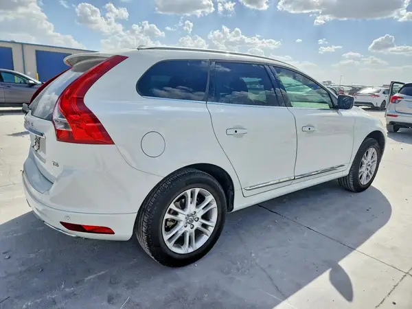 YV440MDK4G2920696 — 2016 Volvo XC60, фото 3 с аукциона Copart 13.10.2026, Задняя часть