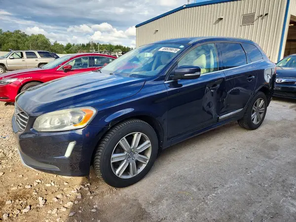 YV449MRK5G2899775 — 2016 Volvo XC60, Задняя часть (Rear End), фото до ремонта