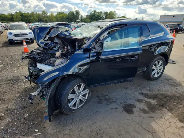 YV4902RK3G2845928 — 2016 Volvo XC60, Передняя часть (Front End), фото до ремонта
