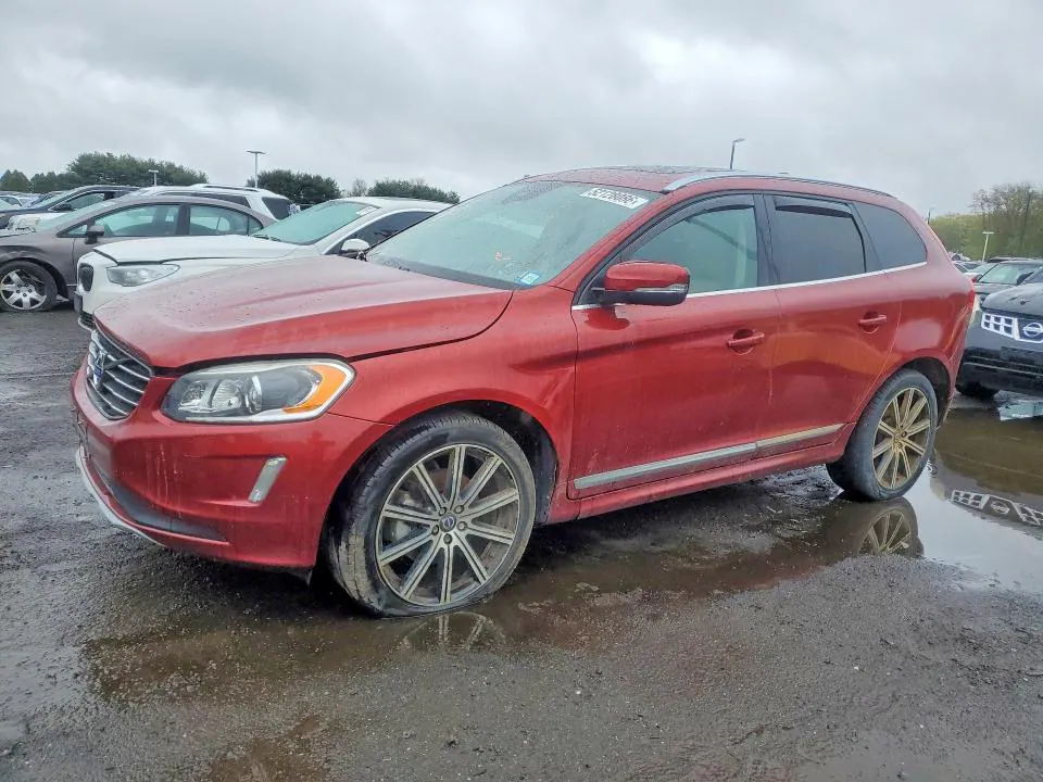 2017 VOLVO XC60 VIN YV449MRU5H2009083 фото 1