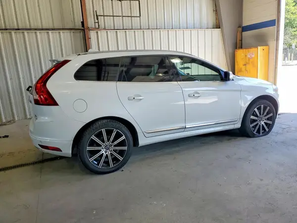 YV449MRU3H2122630 — 2017 Volvo XC60, фото 3 с аукциона Copart, Задняя часть