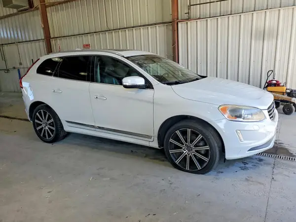 YV449MRU3H2122630 — 2017 Volvo XC60, фото 4 с аукциона Copart, Задняя часть
