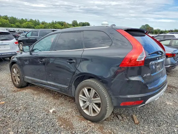2017 VOLVO XC60 VIN YV440MRR4H2026821 фото 2