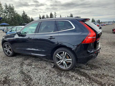 2018 Volvo XC60 VIN LYV102RKXJB113916 фото 2