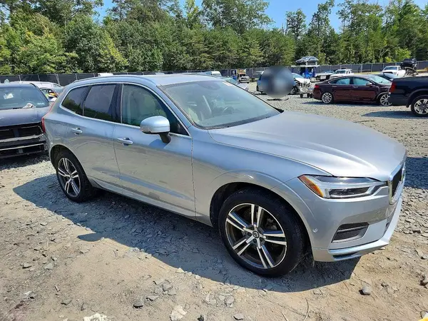 YV4A22RK4J1062492 — 2018 Volvo XC60, фото 4 с аукциона Copart, Мелкие вмятины и царапины