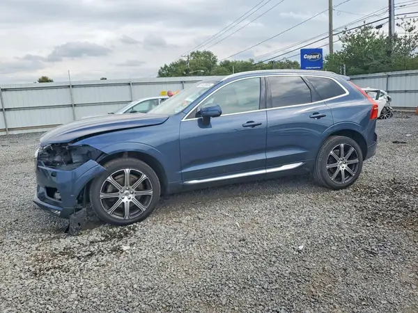 LYVA22RL2KB301933 — 2019 Volvo XC60, Передняя часть (Front End), фото до ремонта