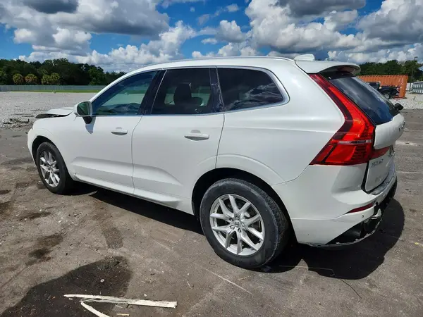 YV4102RK2M1738092 — 2021 Volvo XC60, фото 2 с аукциона Copart 07.10.2026, Задняя часть