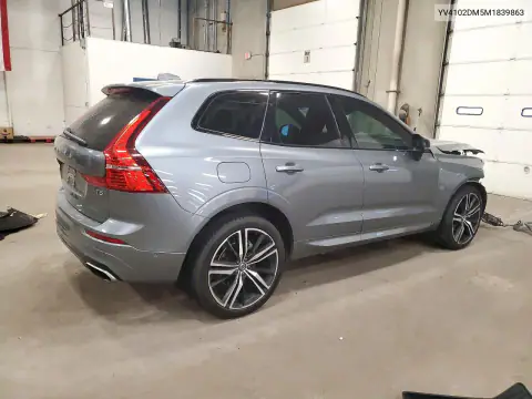YV4102DM5M1839863 — 2021 Volvo XC60, фото 3 с аукциона Copart, Передняя часть