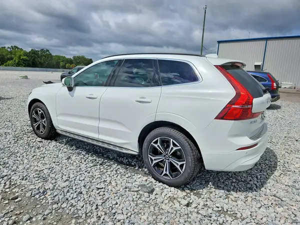 YV4L12RKXN1988204 — 2022 Volvo XC60, фото 2 с аукциона Copart, Мелкие вмятины и царапины