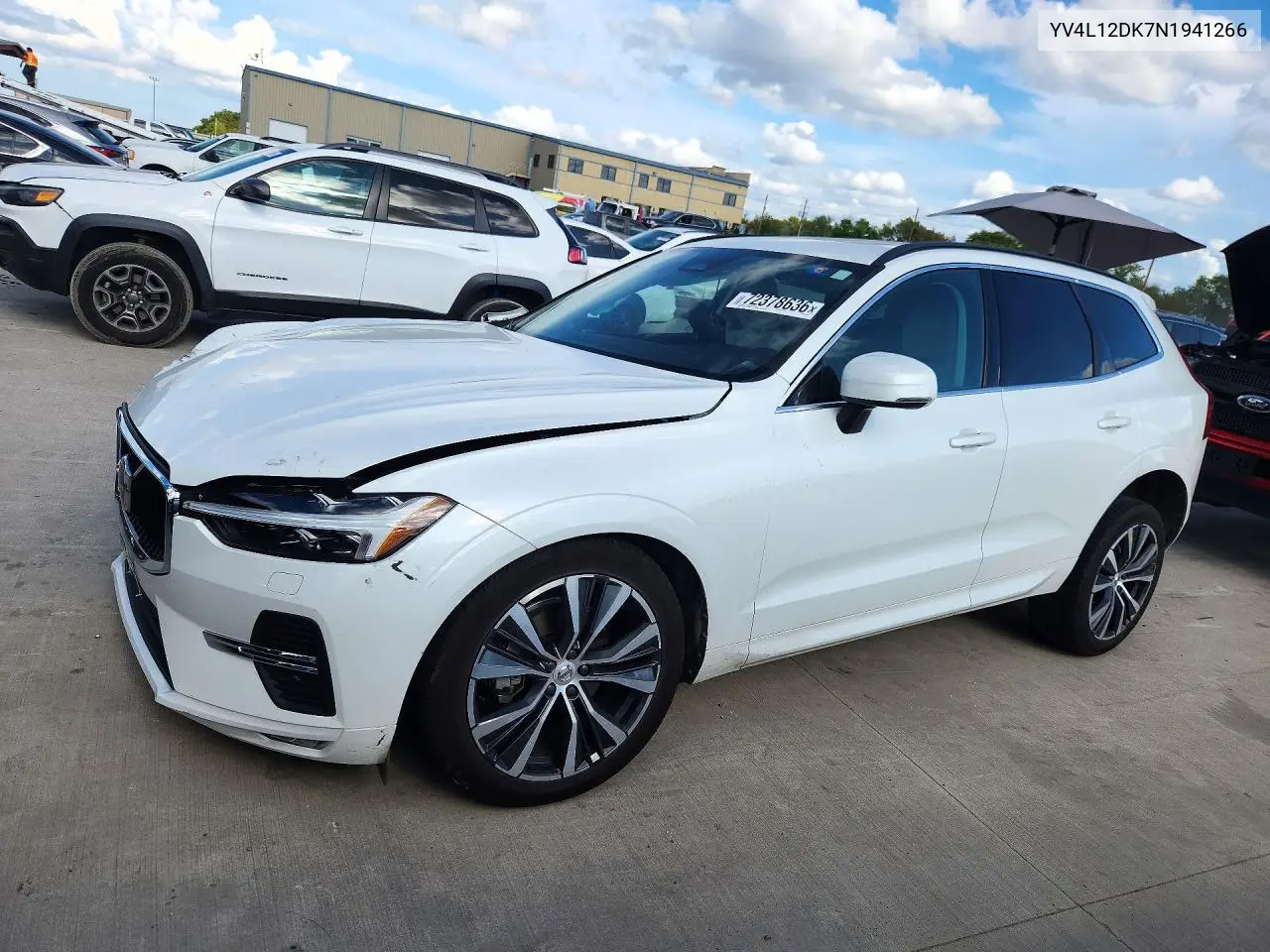 YV4L12DK7N1941266 Volvo XC60 2022 — повреждение Передняя часть, фото до ремонта