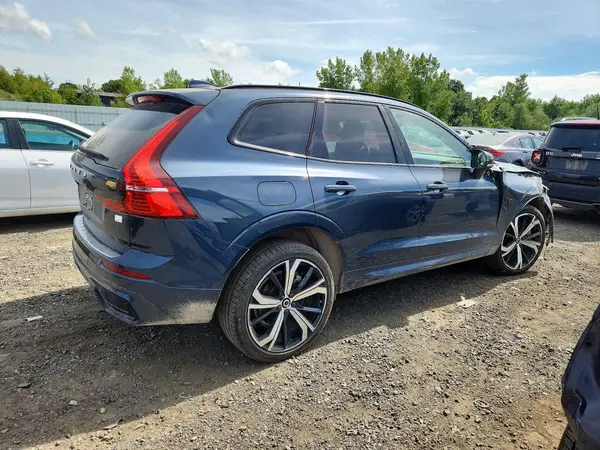 YV4H60DM2R1841823 — 2024 Volvo XC60, фото 3 с аукциона Copart, Передняя часть