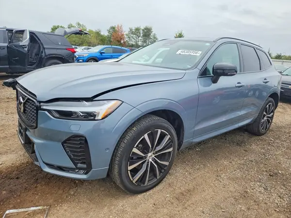 YV4L12RL1R1902440 — 2024 Volvo XC60, Передняя часть (Front End), фото до ремонта