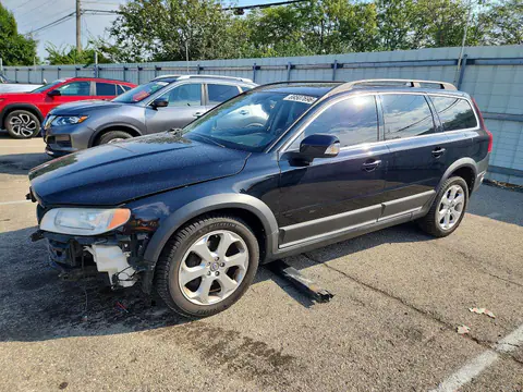 YV4902BZ0B1112872 — 2011 Volvo XC70, Передняя часть (Front End), фото до ремонта