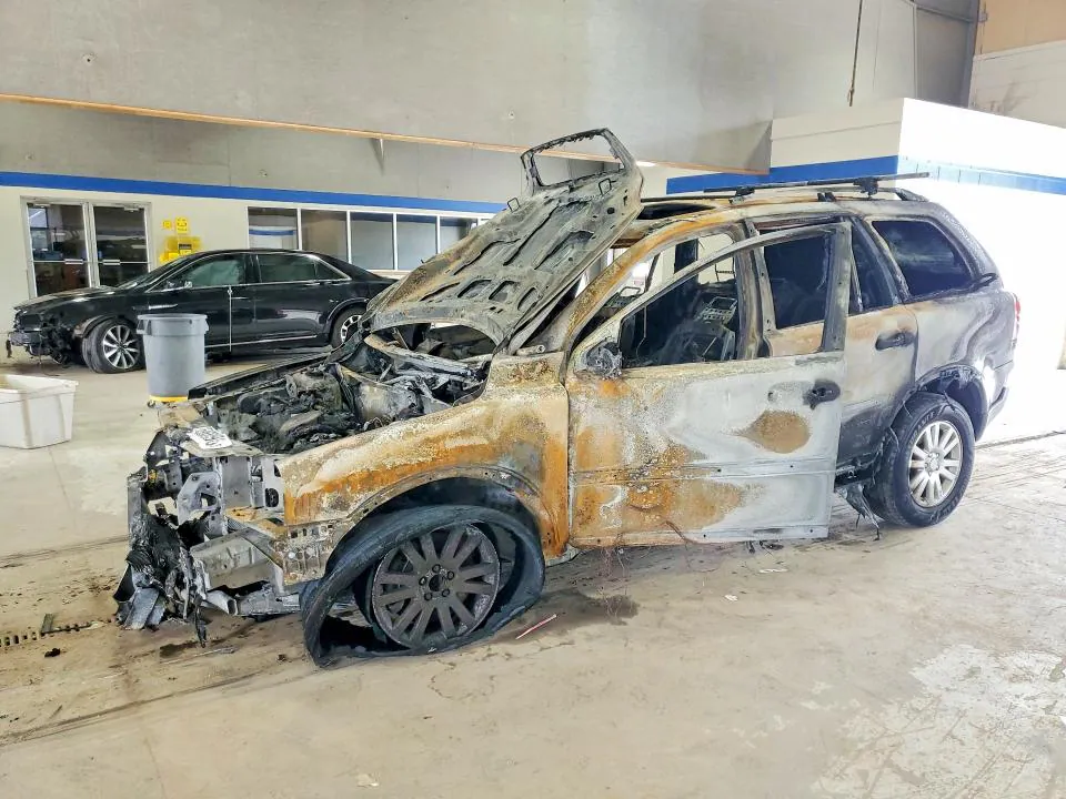 2008 VOLVO XC90 VIN YV4CY982X81450452 фото 1