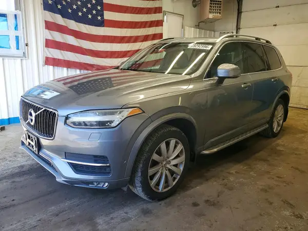 YV4A22PKXG1024549 — 2016 Volvo XC90, Подтопление (Water/Flood), фото до ремонта