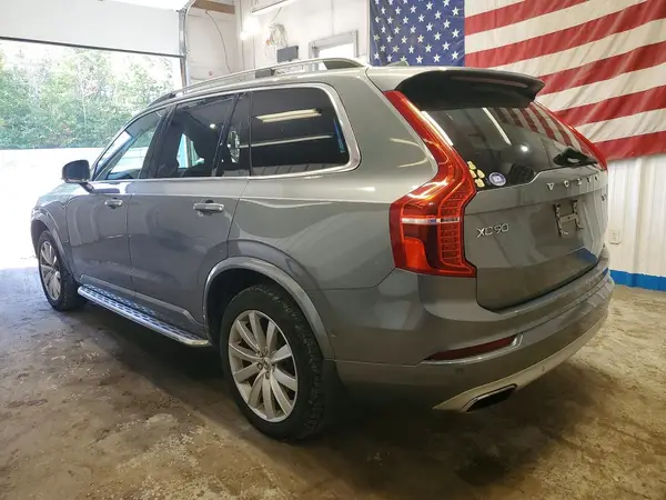 YV4A22PKXG1024549 — 2016 Volvo XC90, фото 2 с аукциона Copart, Подтопление