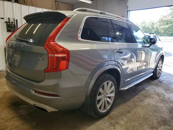 YV4A22PKXG1024549 — 2016 Volvo XC90, фото 3 с аукциона Copart, Подтопление