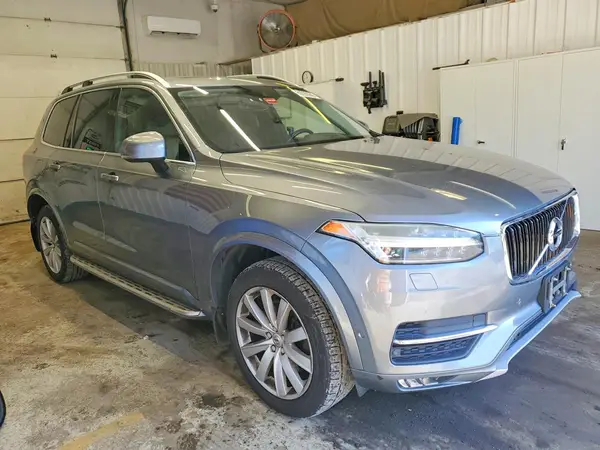 YV4A22PKXG1024549 — 2016 Volvo XC90, фото 4 с аукциона Copart, Подтопление