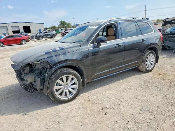 YV4A22PK2G1095065 — 2016 Volvo XC90, Передняя часть (Front End), фото до ремонта