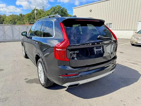 YV4A22PK1G1036878 — 2016 Volvo XC90, фото 2 с аукциона Copart 14.10.2026, Мелкие вмятины и царапины